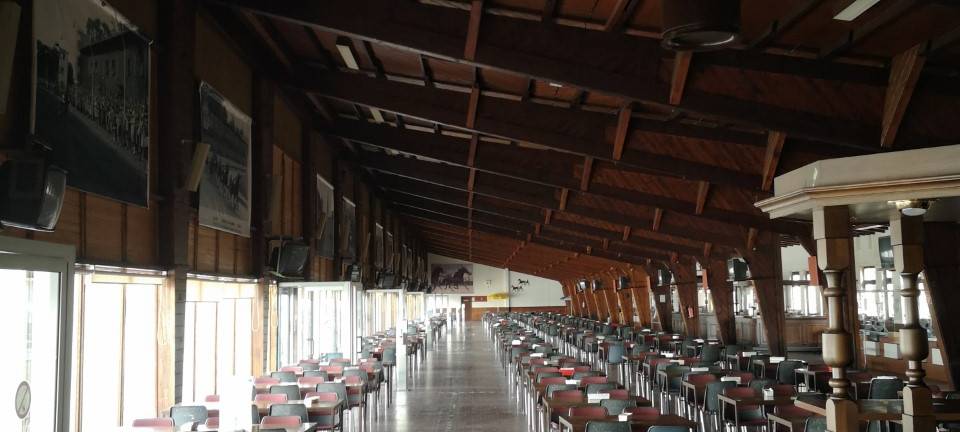 Dinslakener Trabrennbahn: Ende einer Ära