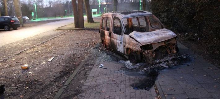 Rätselhafter Unfall mit einer Leiche in Duisburg-Wedau