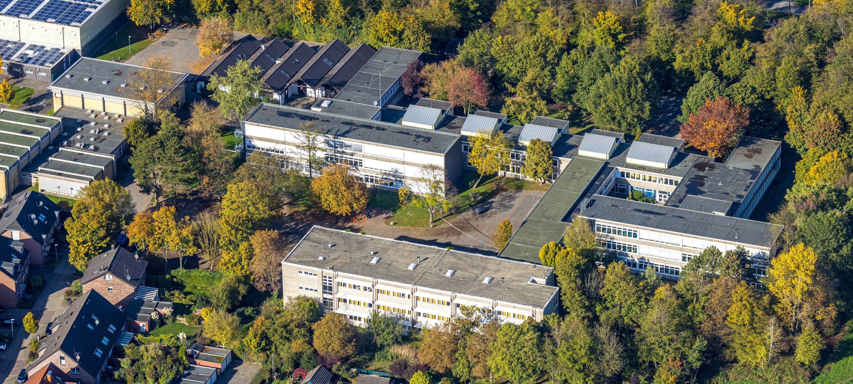 Sporthalle von Moerser Gesamtschule wegen Schäden gesperrt