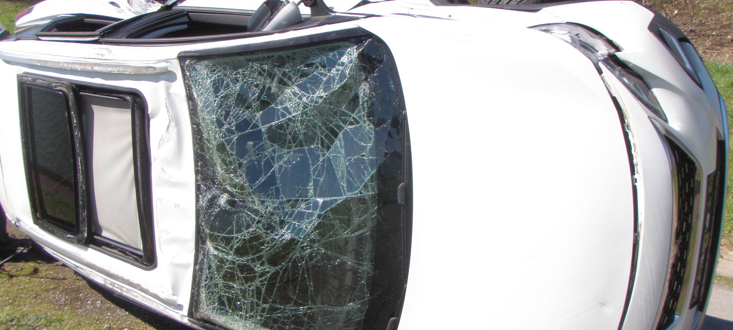 Polizei birgt gestohlenes Auto aus Wesel - Datteln - Kanal