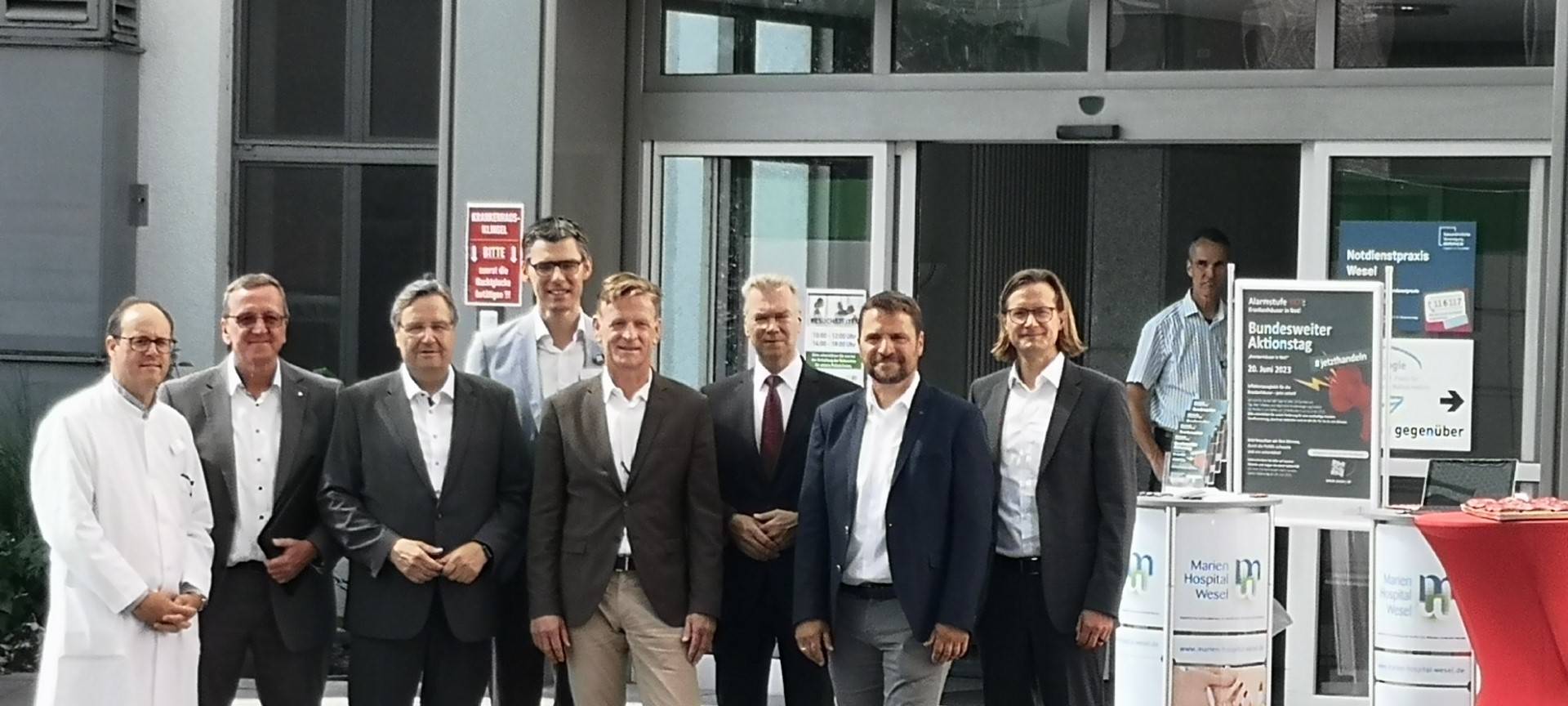 Kreis Wesel: Alarmstufe Rot - Krankenhäuser in Not!