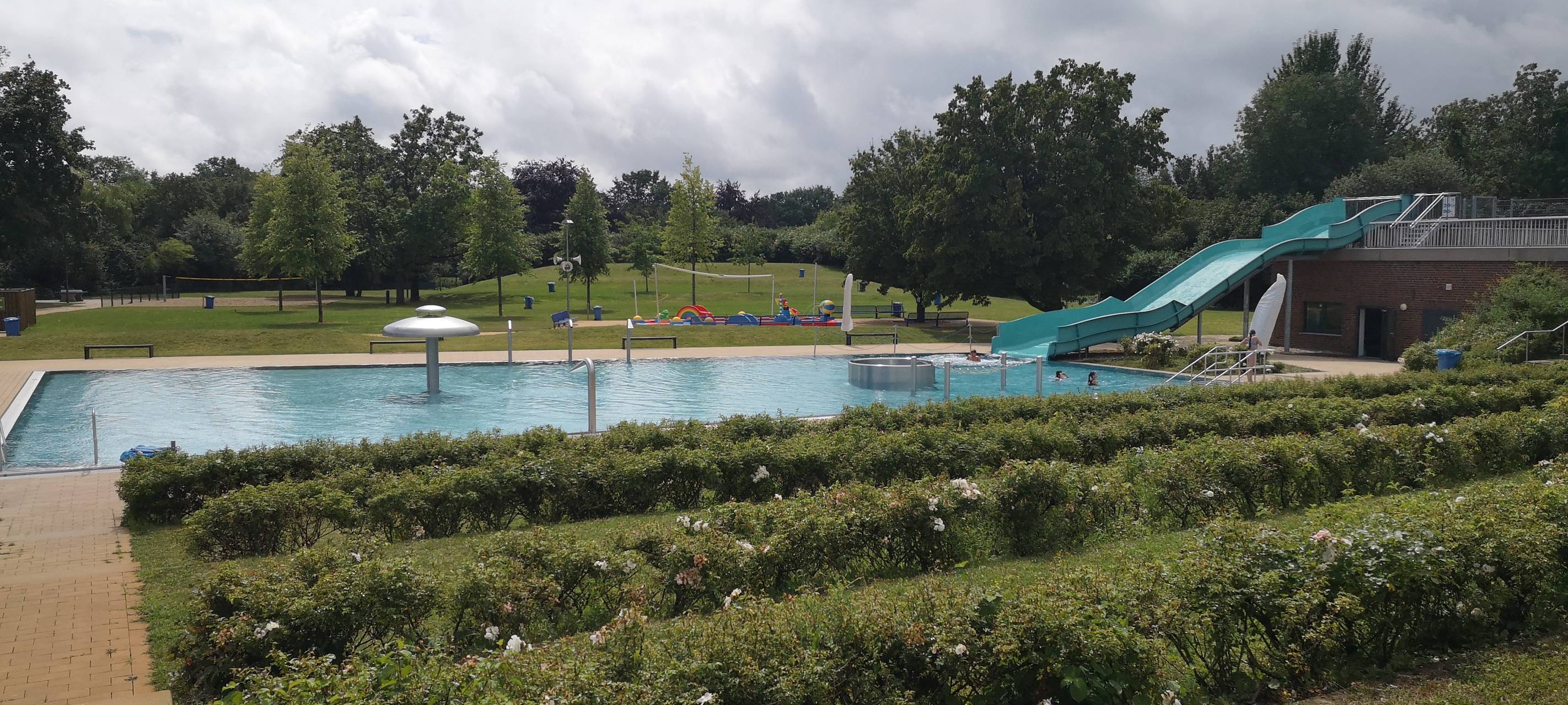 Kamp-Lintfort: Panoramabad Pappelsee verkürzt Öffnungszeiten