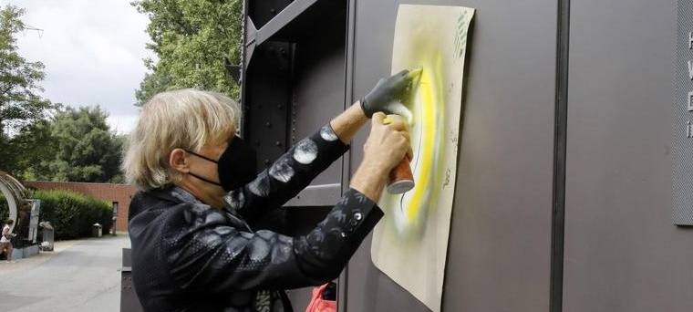 Rheinberger Bananensprayer kürt Oberhausener Gasometer