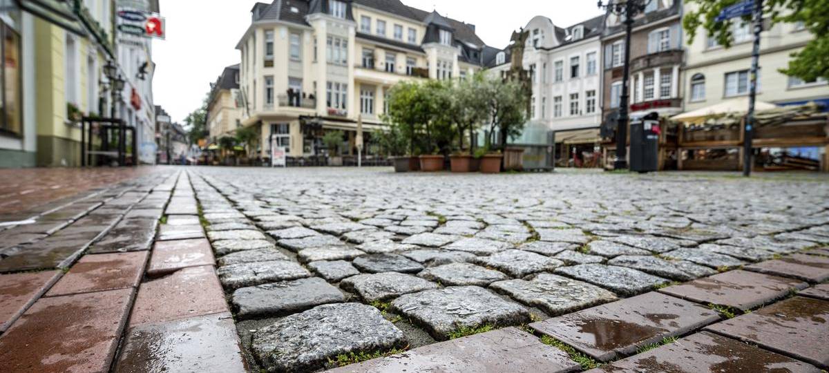 Moerser Politik stimmt heute über neues Pflaster ab