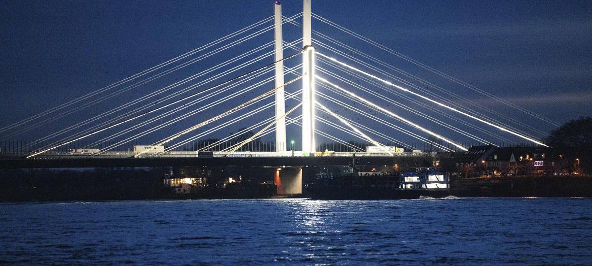 Steht in Duisburg der höchste Weihnachtsbaum Deutschlands?