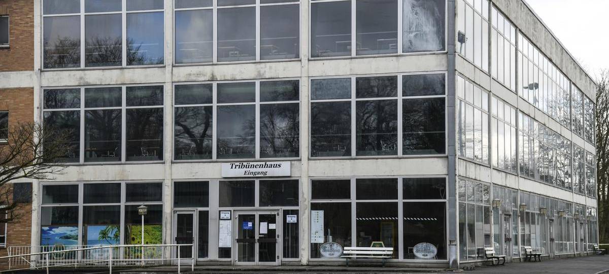 Tribünenhaus in Dinslaken soll Flüchtlingsunterkunft werden