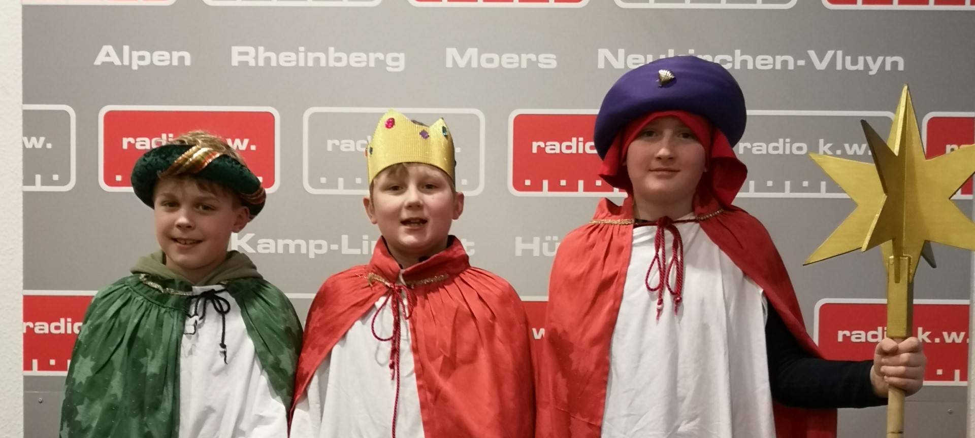 Die Sternsinger waren zu Besuch bei Radio KW