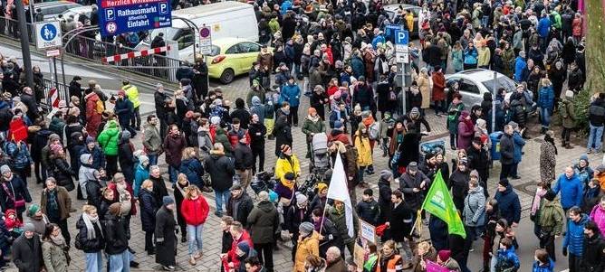Demos gegen Rechts auch im Kreis Wesel geplant