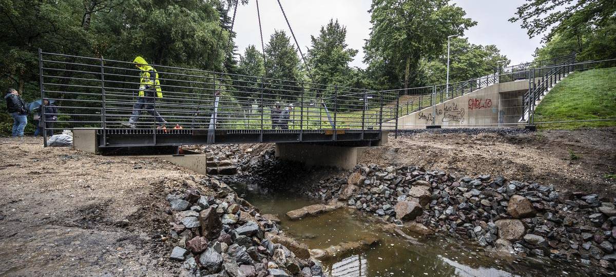 Brücke im Moerser Schlosspark wird Anfang März freigegeben