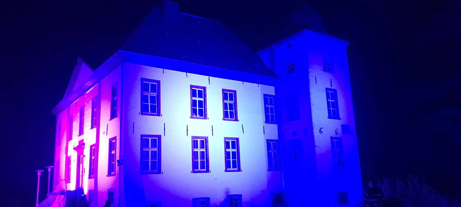 Haus Voerde: Leuchten für Huntington