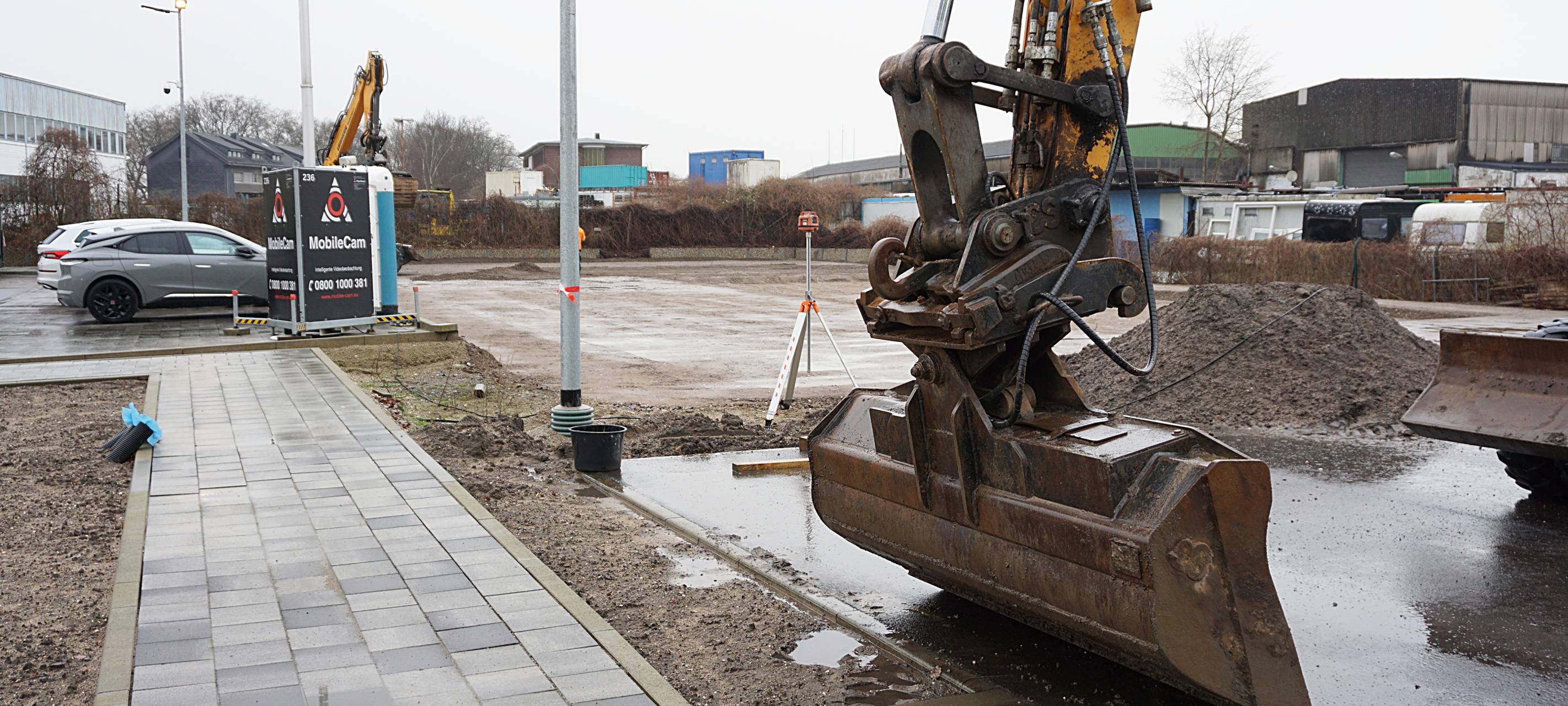 Dinslakener Stadtwerke installieren großen Batteriespeicher