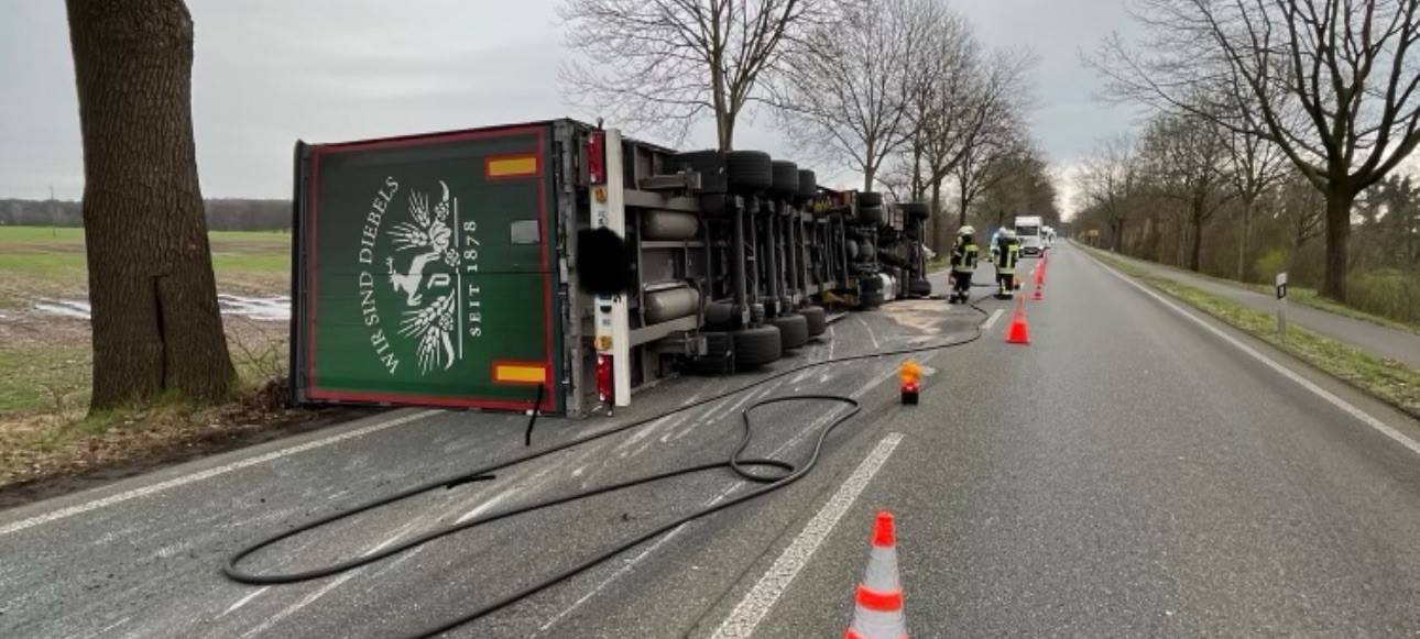 Unfall auf der B 58 zwischen Drevenack und Bricht