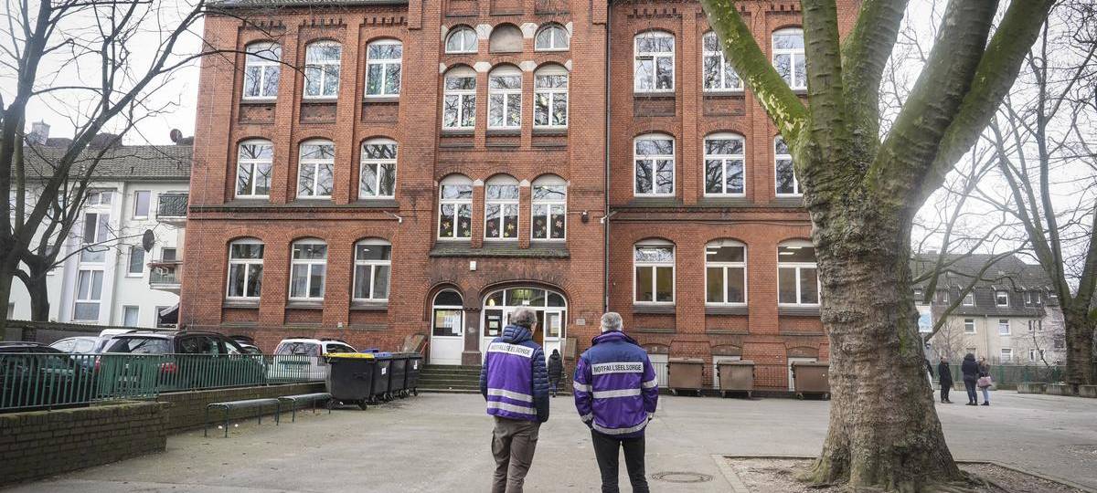 Eigener Vater soll Messerangreifer in Marxloh gestoppt haben