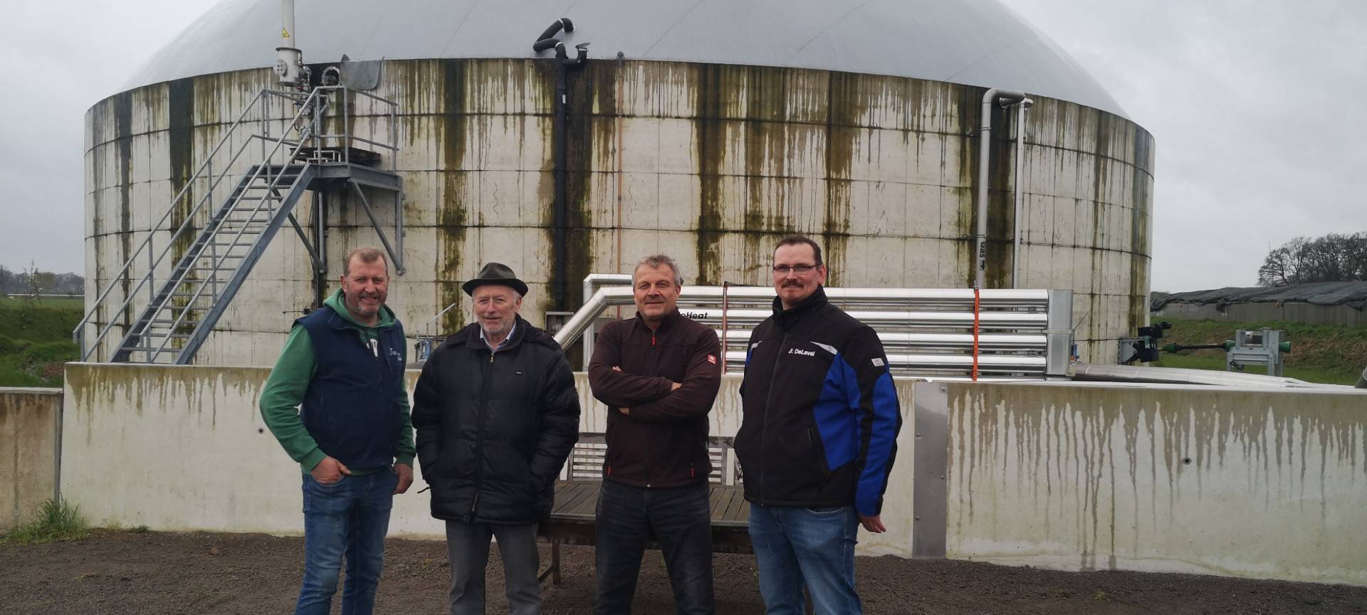 Neuartige Biogasanlage verwertet Gülle und produziert Strom