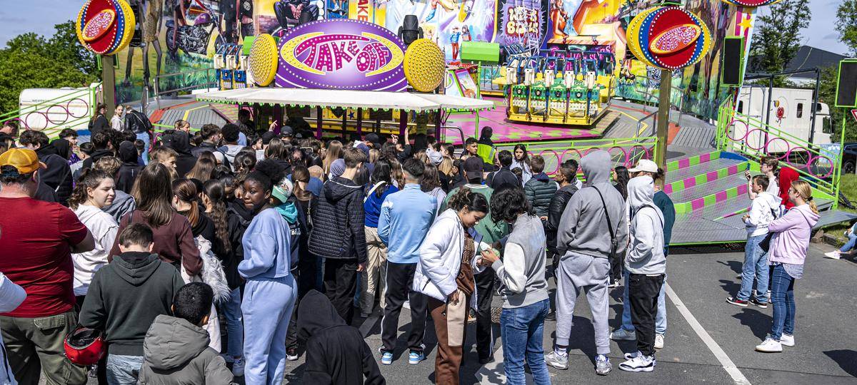 Kamp-Lintfort feiert Vatertagskirmes