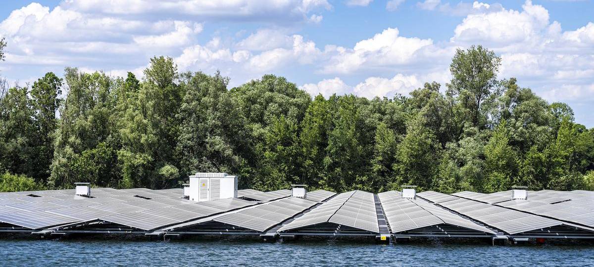 Landesweit größter schwimmender Solarpark in Wesel eröffnet