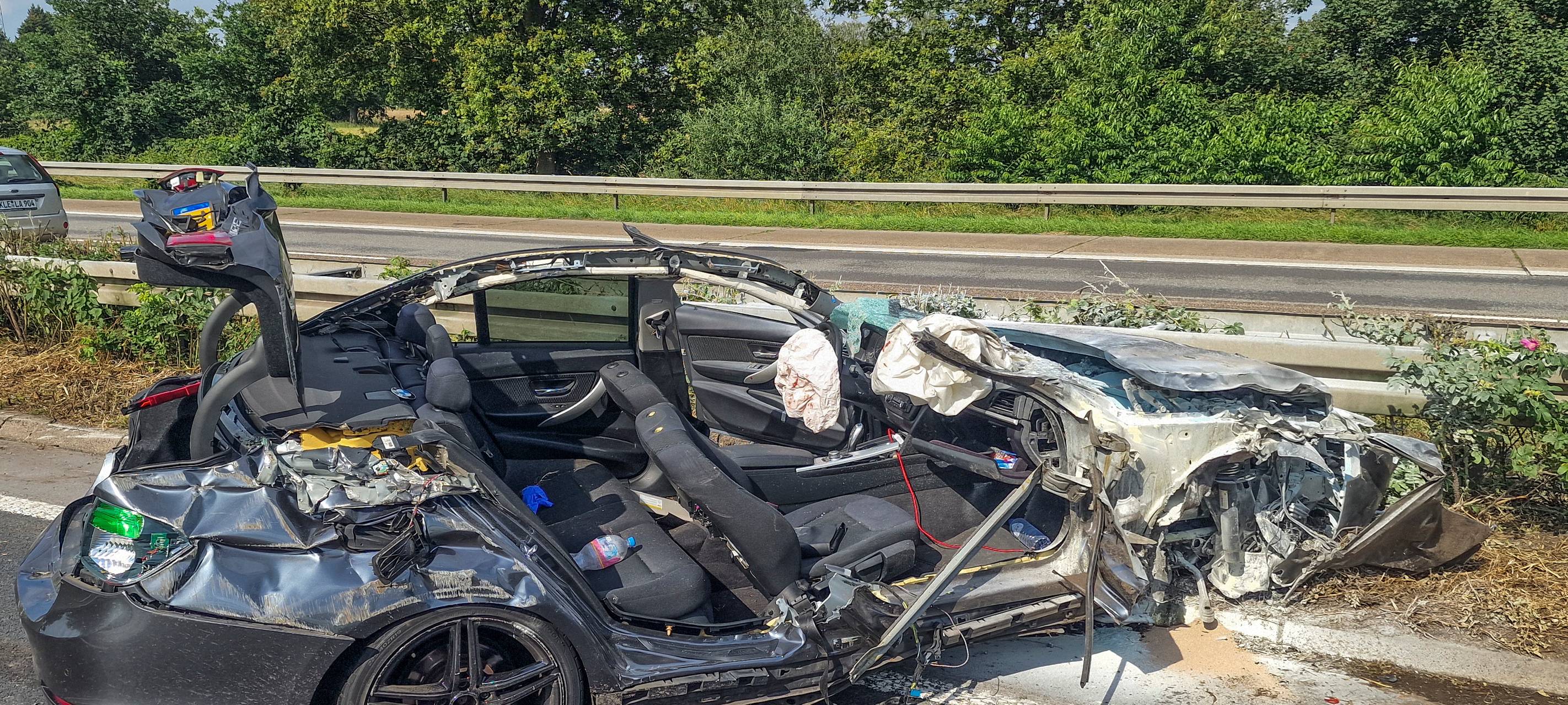 Schwerer Unfall auf A3 zwischen Hamminkeln und Wesel