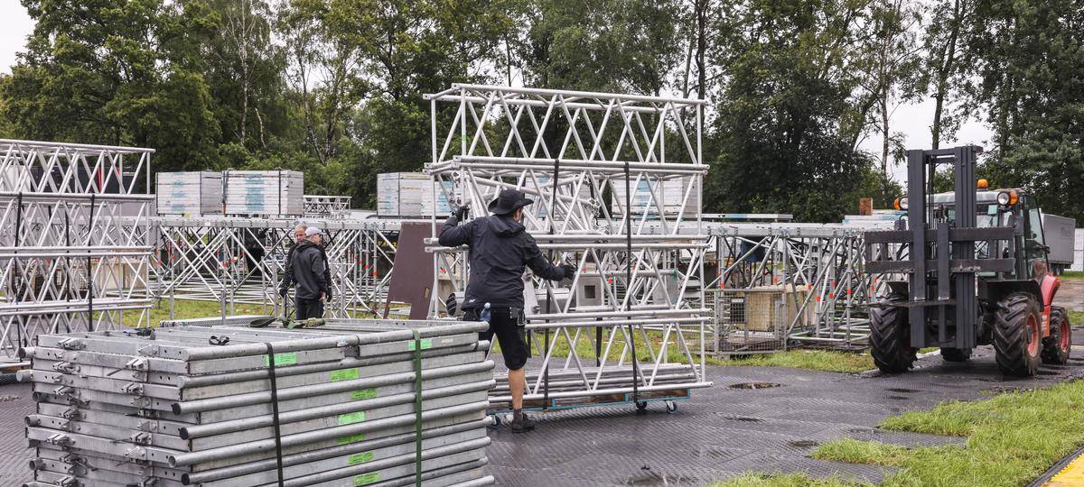 Ruhrpott Rodeo in Hünxe wird aufgebaut - Start am Freitag
