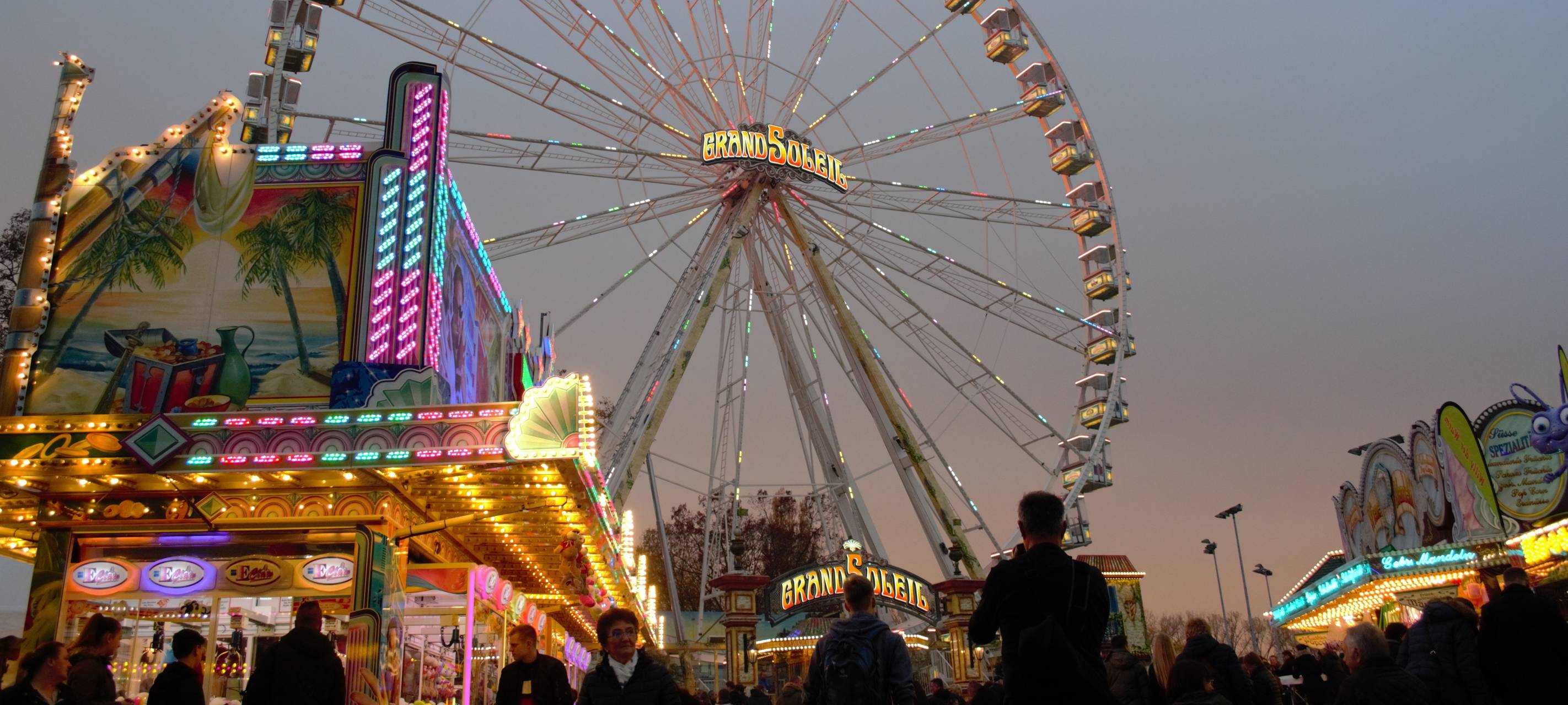 Zieht die Dinslakener Martinikirmes aufs MCS-Gelände?