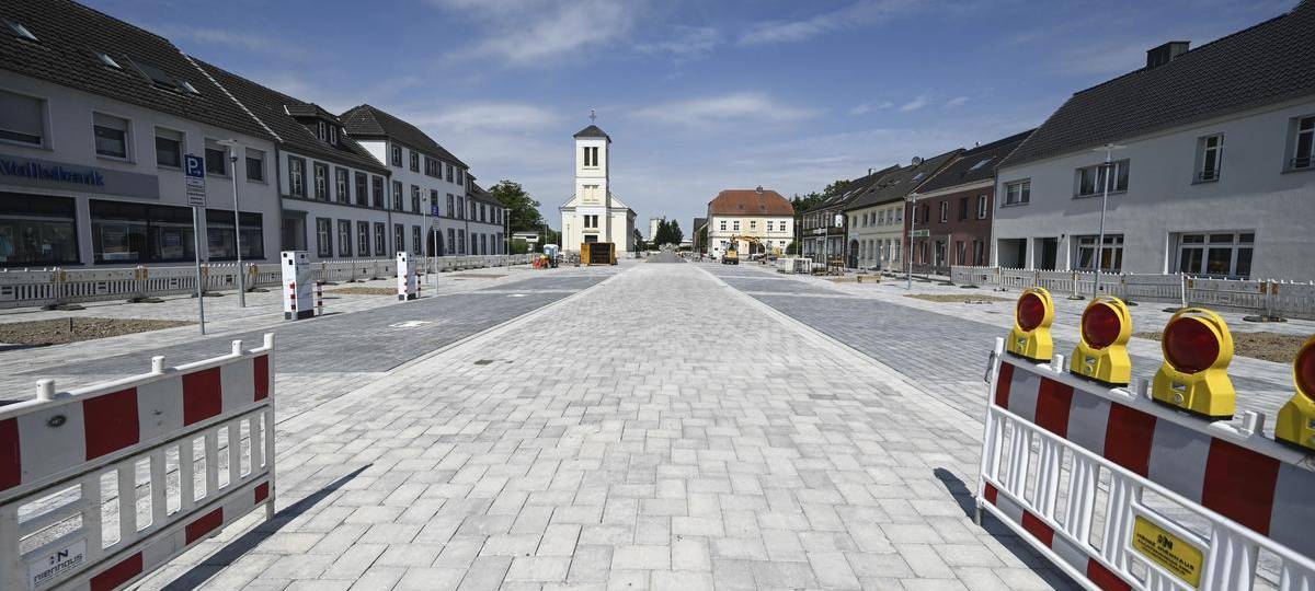 Der Marktplatz in Büderich ist noch immer nicht fertig
