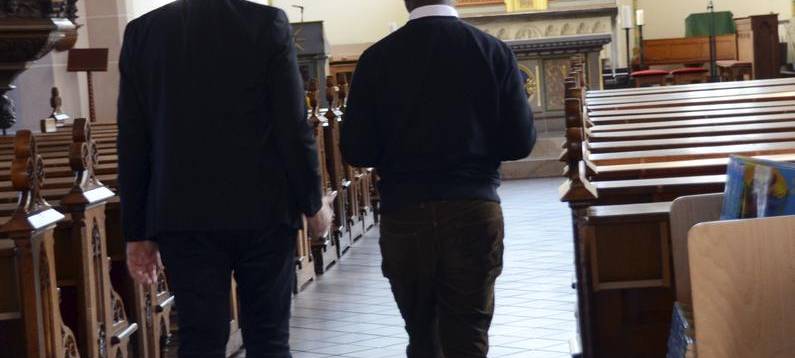 Rassistische Übergriffe gegen niederrheinischen Pfarrer