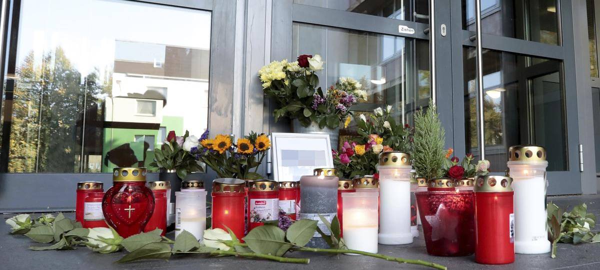 Trauerfeier für Duisburger Schülerinnen