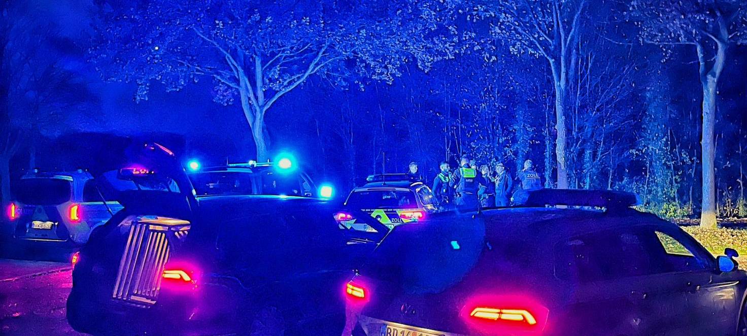 Verfolgungsjagd über die A3 endete mit Unfall in Dinslaken