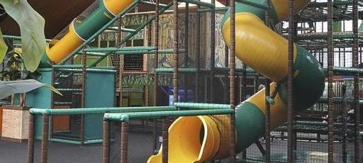 Indoor-Spielplatz "Monkey Town" in Neukirchen-Vluyn eröffnet