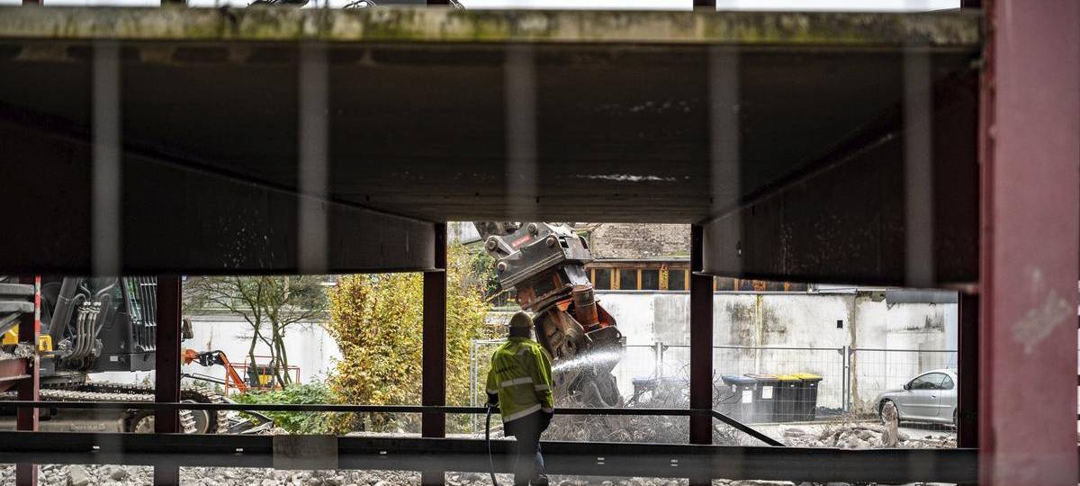 Neuer Parkplatz an der Moerser Kautzstraße wird teurer