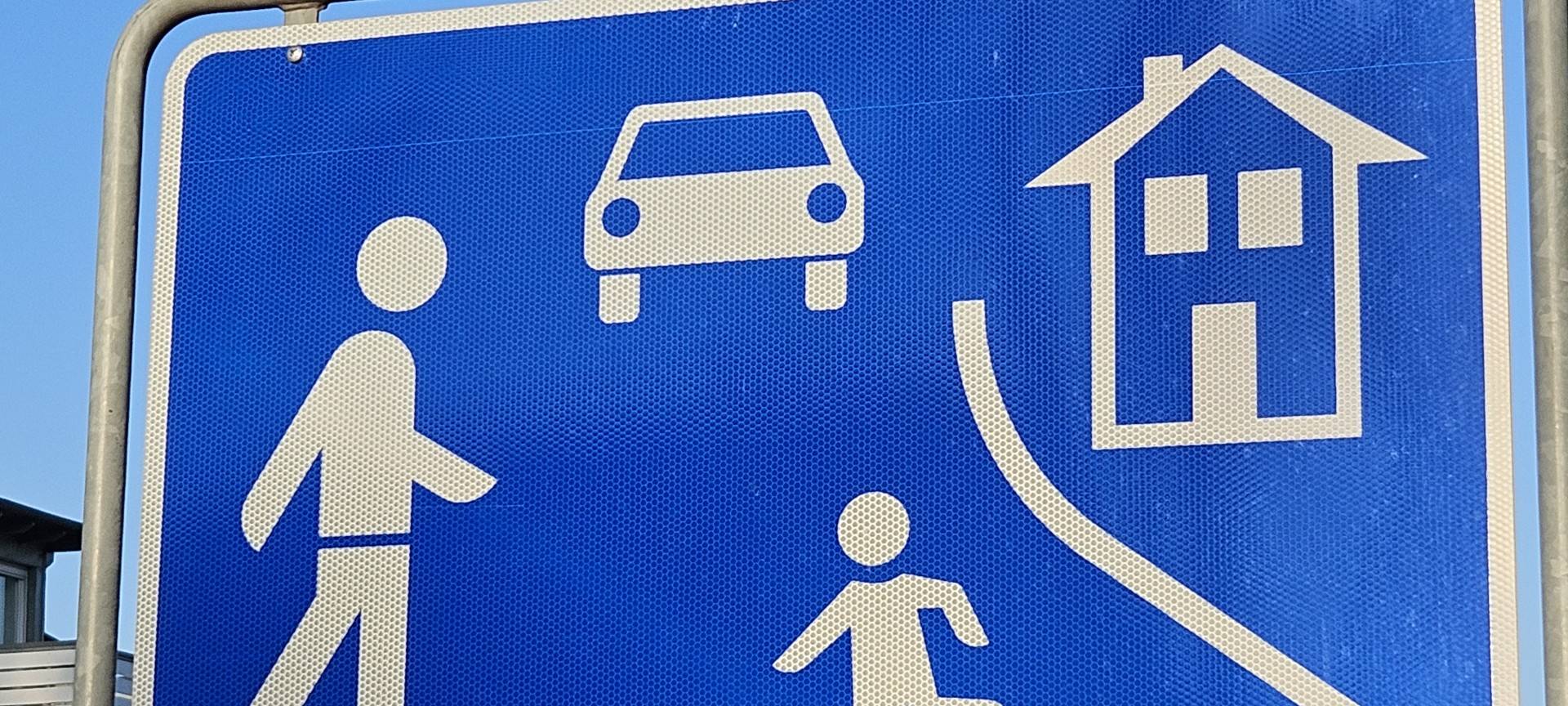 Spielstraßen: Polizisten messen mit "Augenschein"