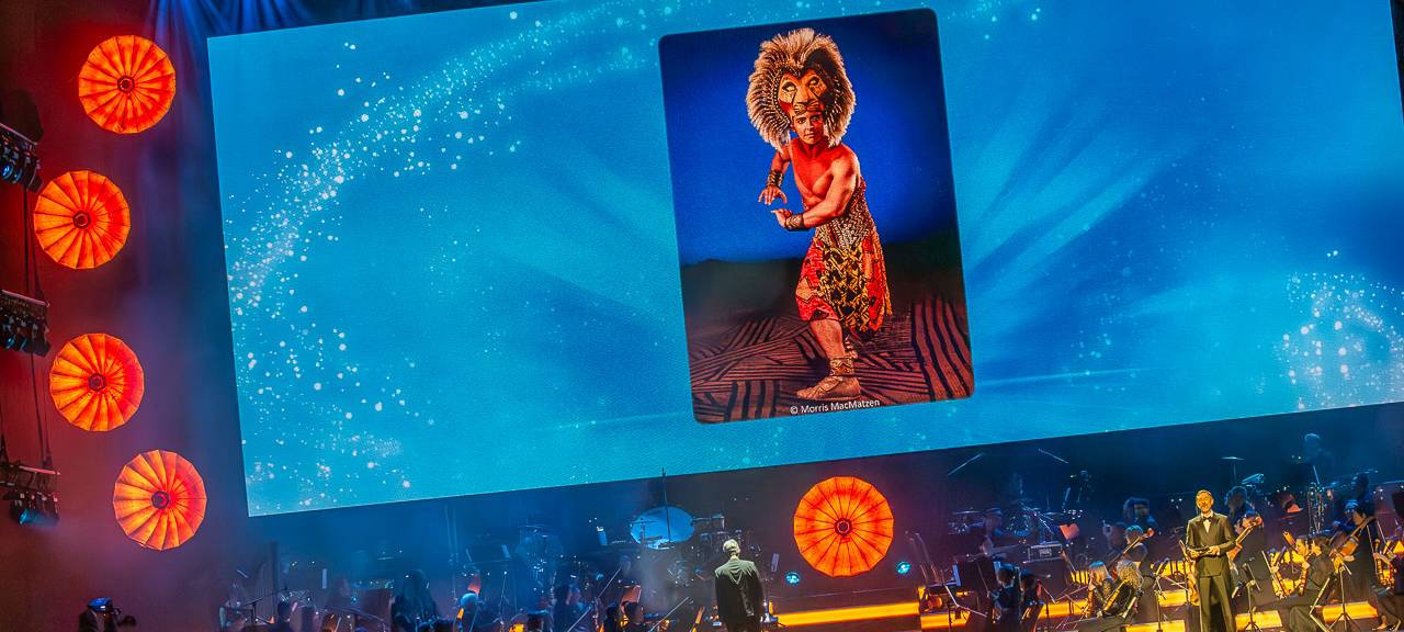 Disney in Concert findet in der Oberhausener Rudolf Weber-ARENA im Mai vor vielen Zuschauern und Fans statt.