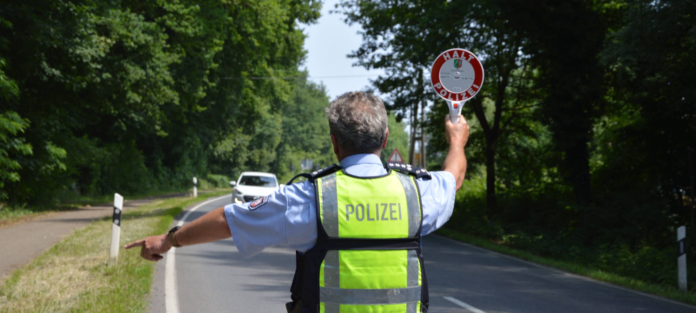 Polizei im Kreis Wesel zieht ruhige Bilanz nach "Car-Freitag"