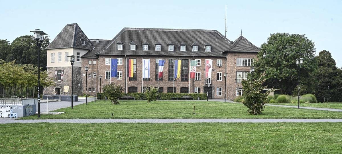 Millionen-Defizit in Dinslakener Haushalt