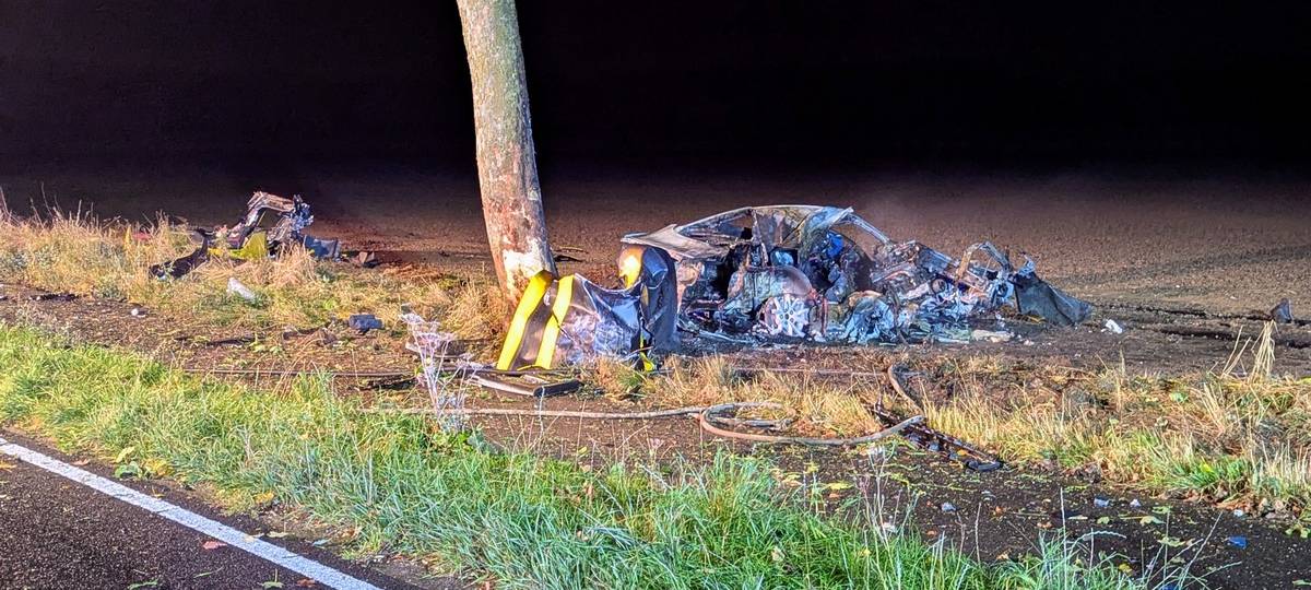 Drei Menschen sterben bei schwerem Unfall in Bedburg-Hau