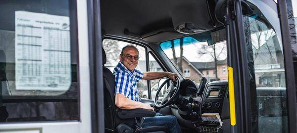 80.000 Fahrgäste: Bürgerbus Hünxe feiert Jubiläum