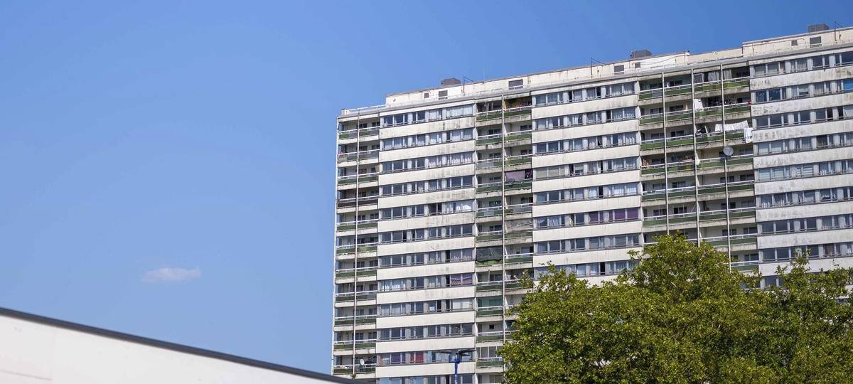 Wohnungen im Weißen Riesen für wenige Tausend Euro