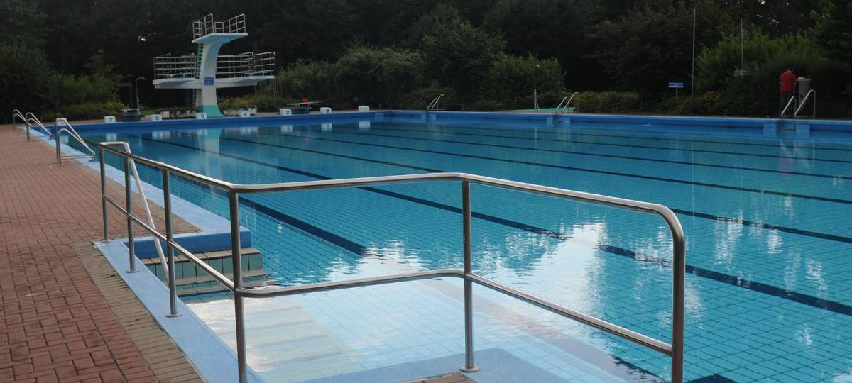 Rheinberg treibt Kombibad-Pläne im Stadtpark voran