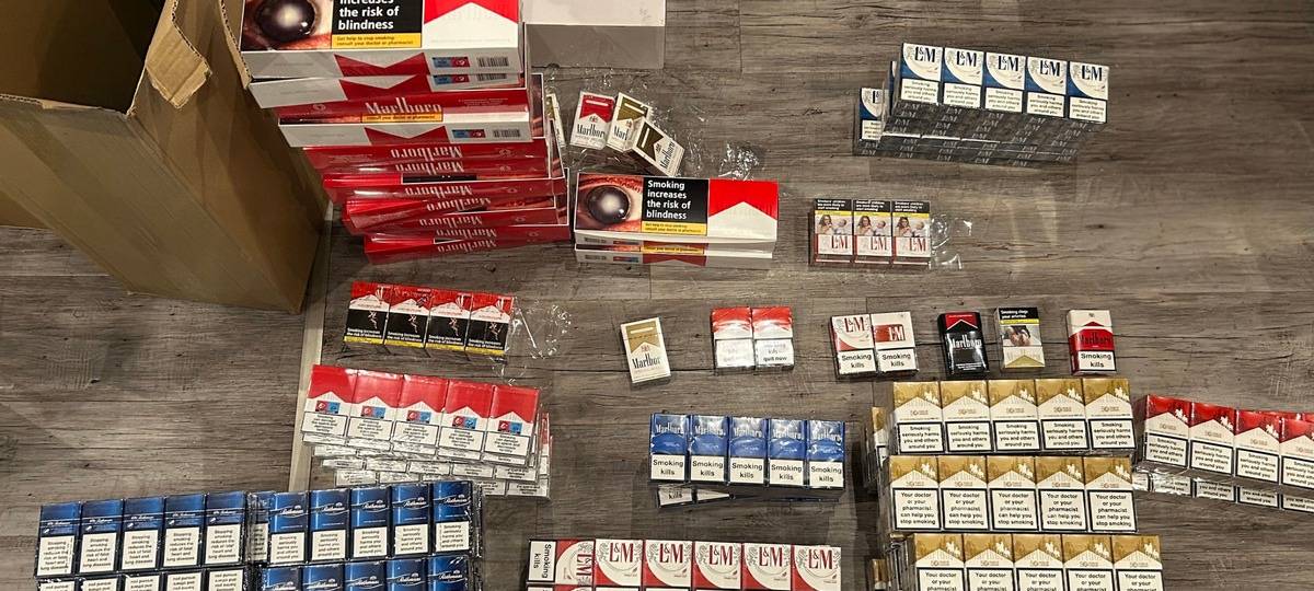Duisburger sollen über 650.000 Zigaretten geschmuggelt haben