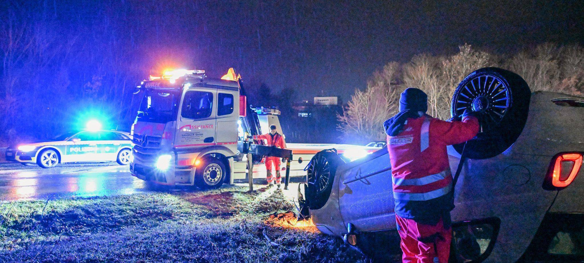 Wetter in Baden-Württemberg - Glatteis sorgt für Unfälle