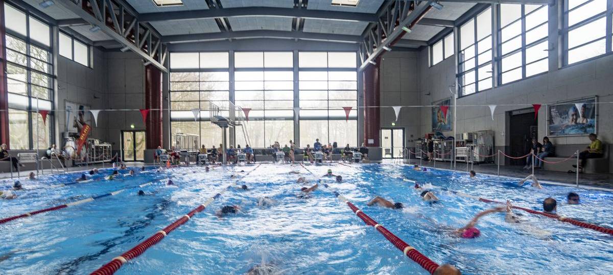 Moerser 25-Stunden-Schwimmen für den guten Zweck im Januar