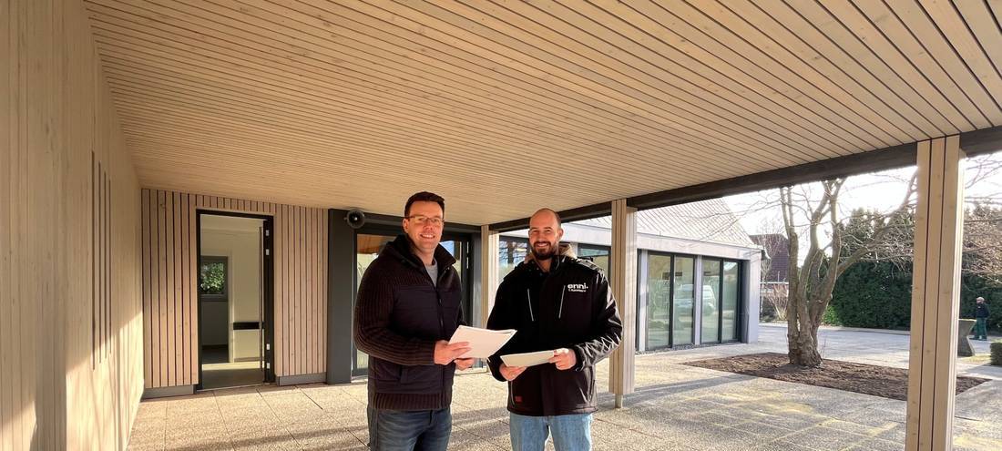 Trauerhalle Kapellen erstrahlt nach Sanierung in neuem Glanz