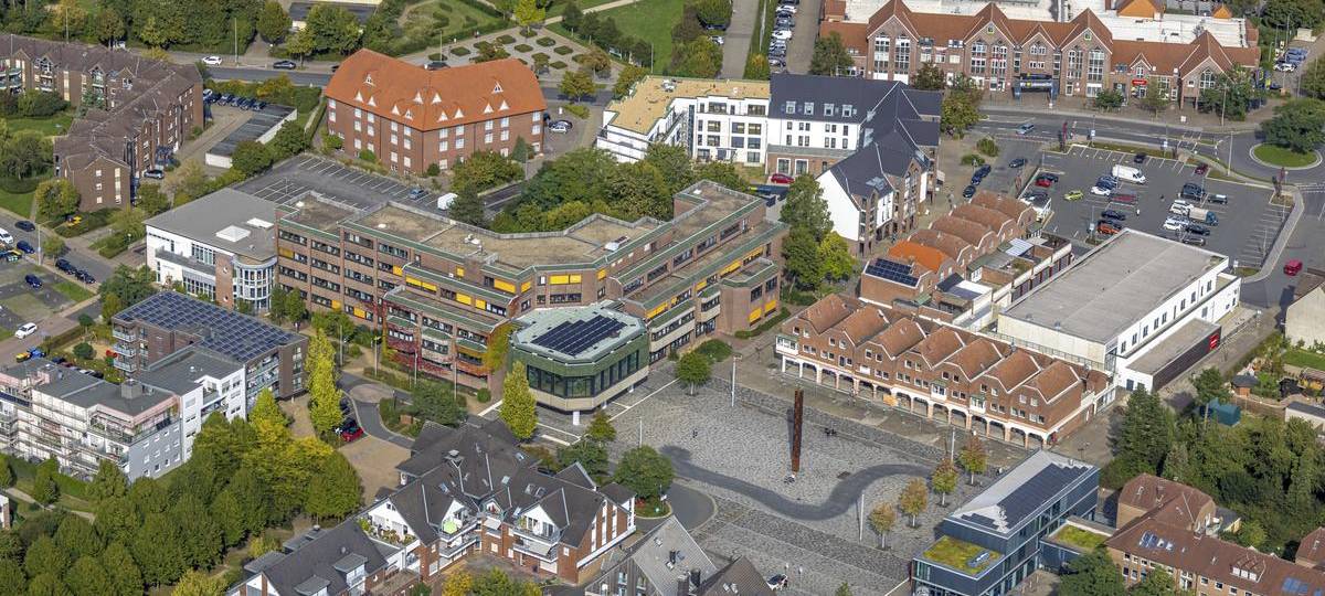 Rathausplatz in Voerde soll ab heute verschönert werden