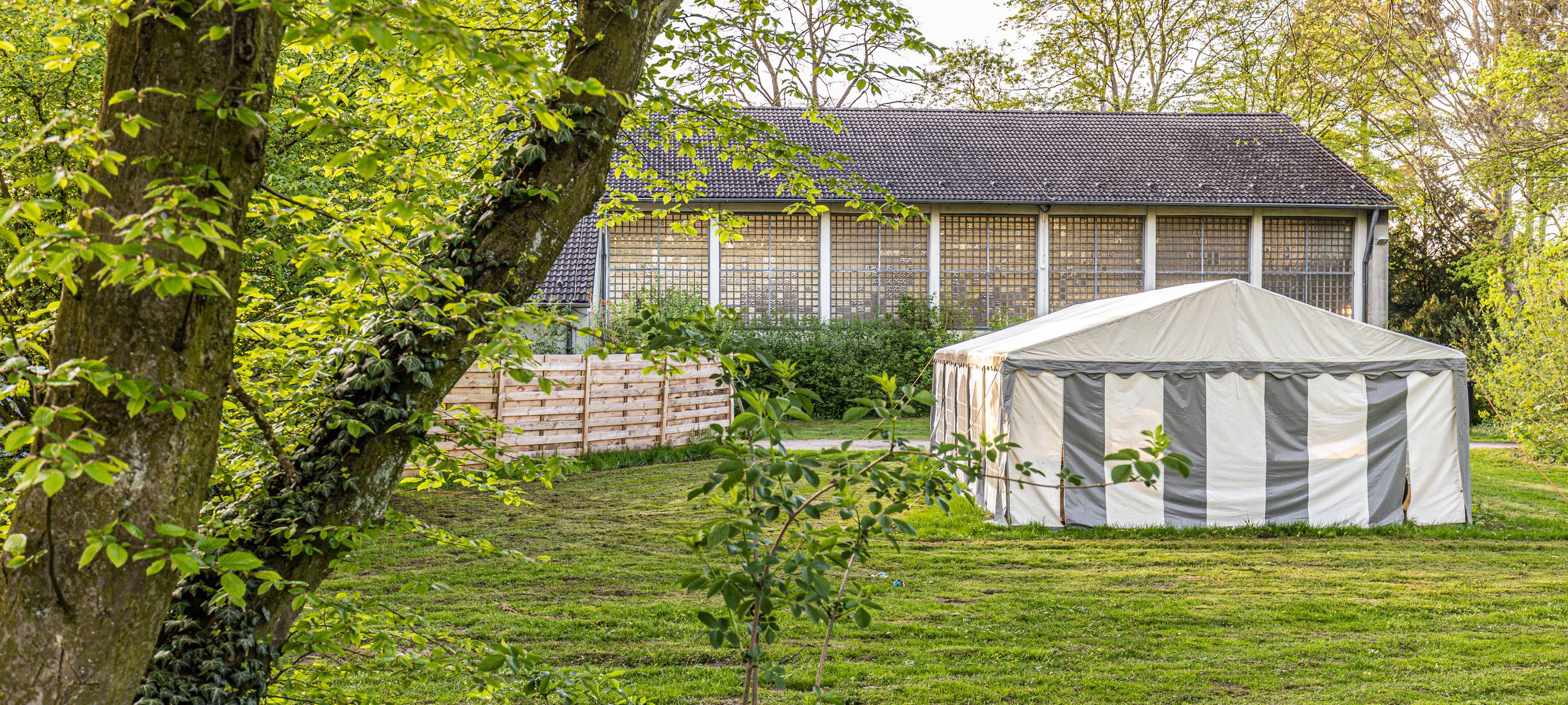 Voerde nutzt Turnhalle doch weiter für Geflüchtete