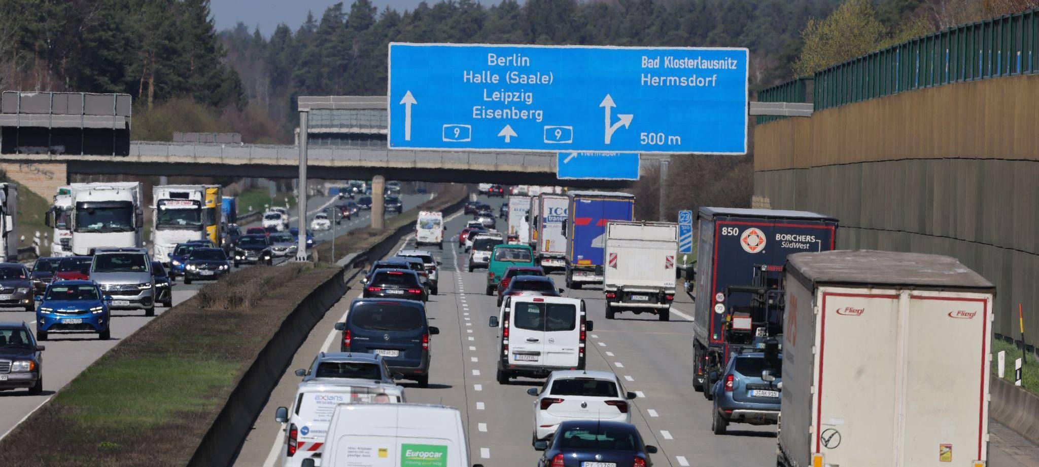 Reiseverkehr vor dem langen Oster-Wochenende - Thüringen