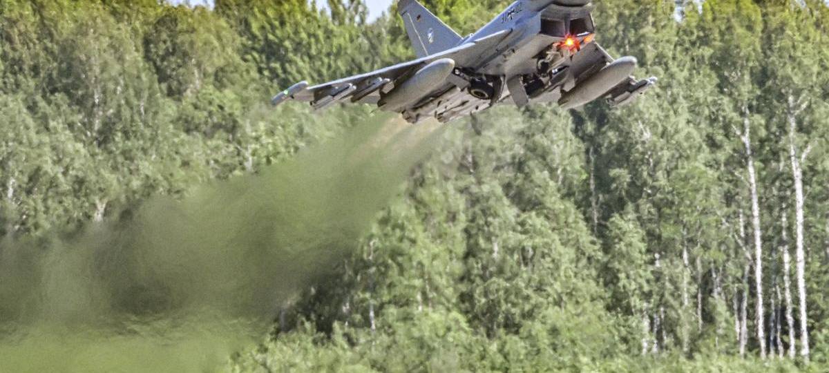 Tieffliegende Kampfjets sind kein Einzelfall am Niederrhein