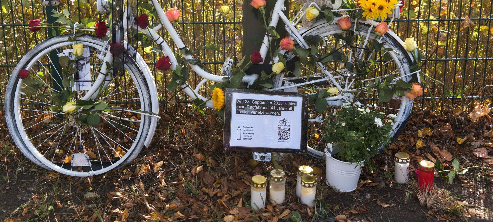 Mahnwache nach tödlichem Fahrradunfall