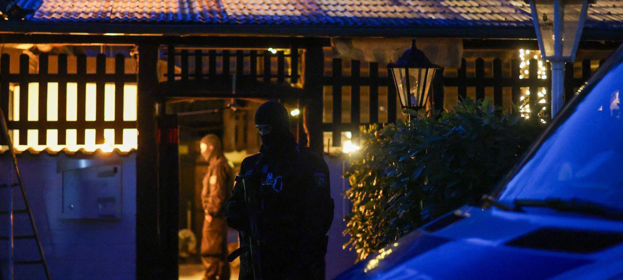 1.200 Polizisten bei Razzia gegen "Hells Angels" im Einsatz