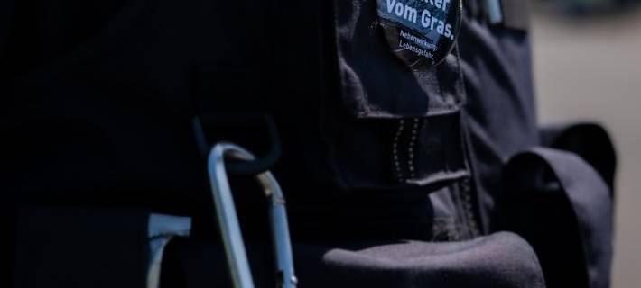 Statement "Runter vom Gras"
Bildrechte: KPB Wesel, LStab, SG PÖ
