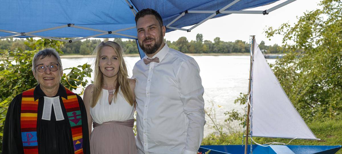 Kostenlose Pop-Up-Hochzeit in Voerde im Sommer