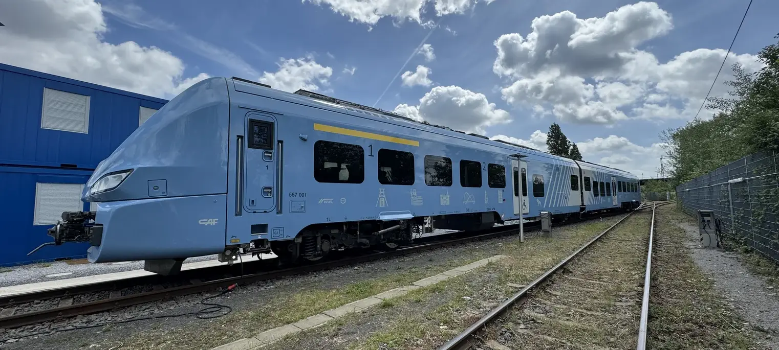 Neue akkubetriebene Züge für Pendler in Moers und Xanten